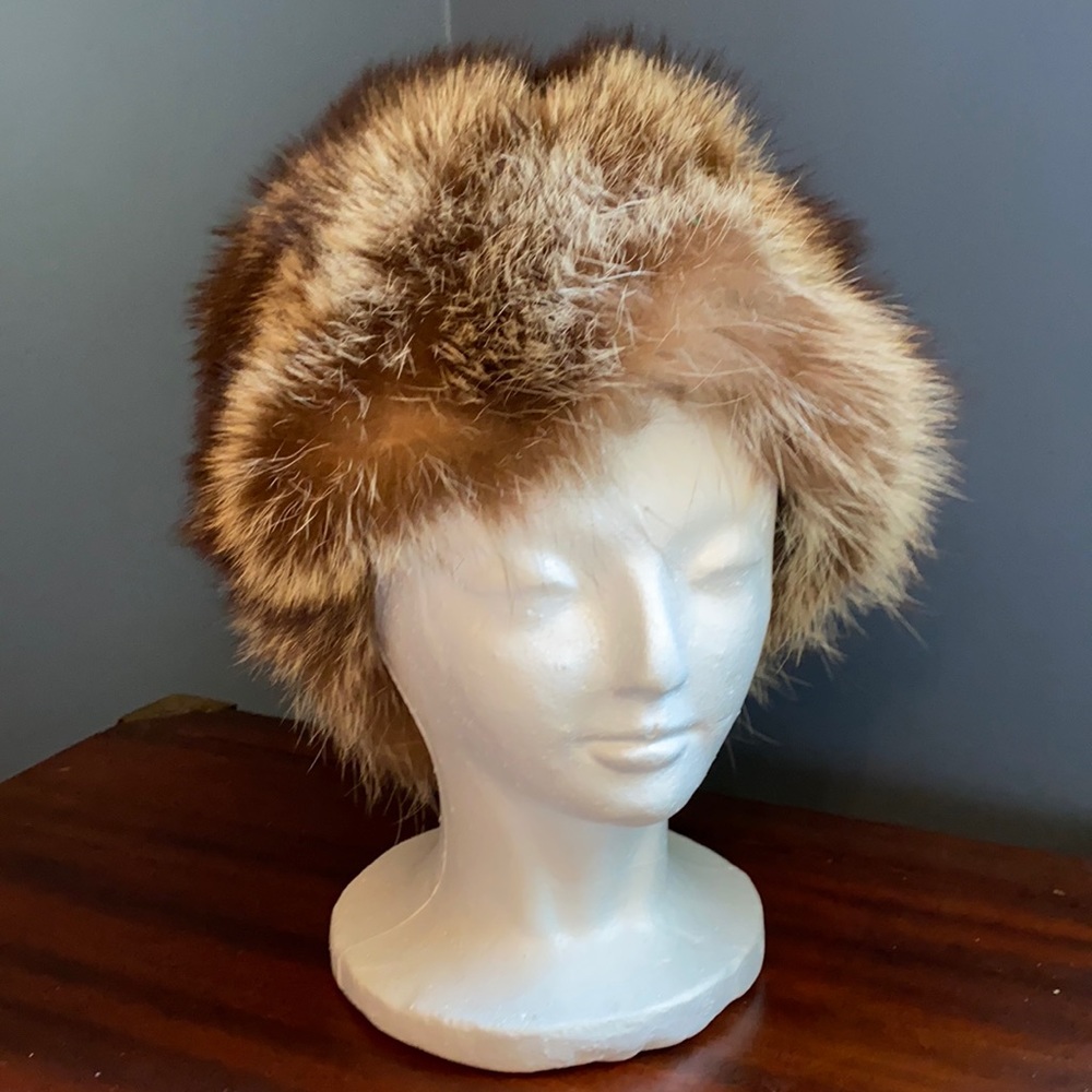 Vintage Bonwit Teller Raccoon Fur Hat